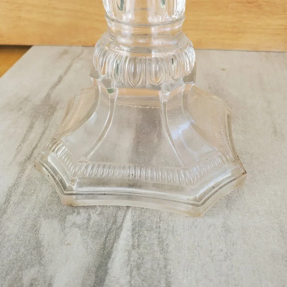 Unbranded vintage oil